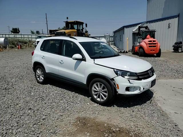 2017 Volkswagen Tiguan S VIN: WVGBV7AX4HK050801 Lot: 64595425