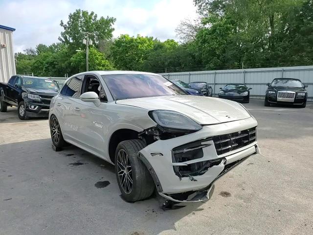 2024 Porsche Cayenne VIN: WP1AA2AY2RDA05772 Lot: 64984095