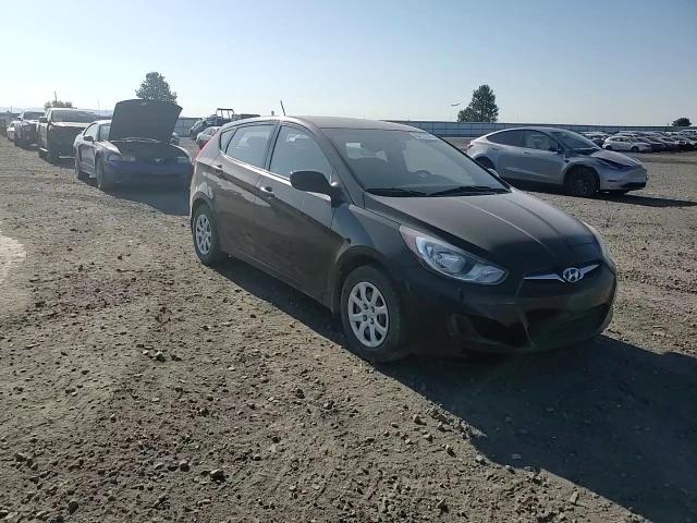 2013 Hyundai Accent Gls VIN: KMHCT5AE5DU131303 Lot: 65277245