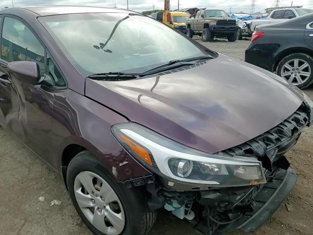 2018 Kia Forte Lx VIN: 3KPFK4A78JE183907 Lot: 65268075