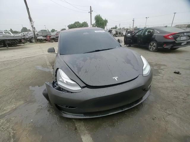 2018 Tesla Model 3 VIN: 5YJ3E1EA3JF158423 Lot: 64523535