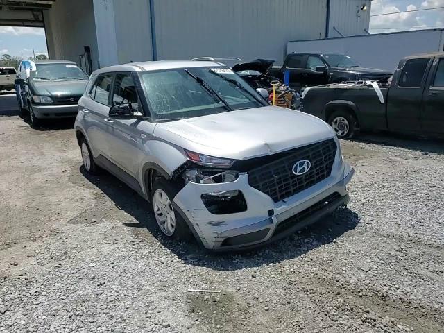 2021 Hyundai Venue Se VIN: KMHRB8A3XMU073220 Lot: 64245475