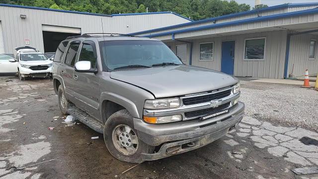 2002 Chevrolet Tahoe K1500 VIN: 1GNEK13Z12J175359 Lot: 61607065