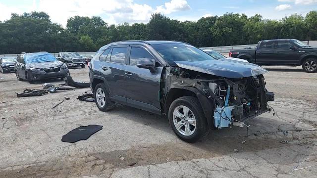2020 Toyota Rav4 Xle VIN: 2T3W1RFV3LC052819 Lot: 64610225