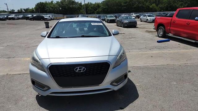 2016 Hyundai Sonata Hybrid VIN: KMHE24L19GA040444 Lot: 65514025