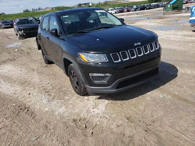 2018 Jeep Compass Sport VIN: 3C4NJCAB0JT211286 Lot: 64968555