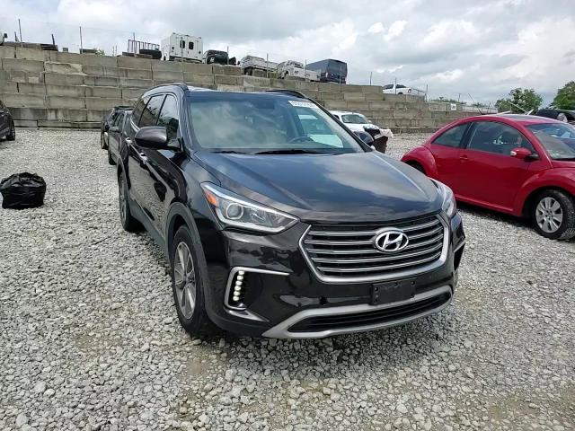 2017 Hyundai Santa Fe Se VIN: KM8SM4HF3HU207379 Lot: 65317155