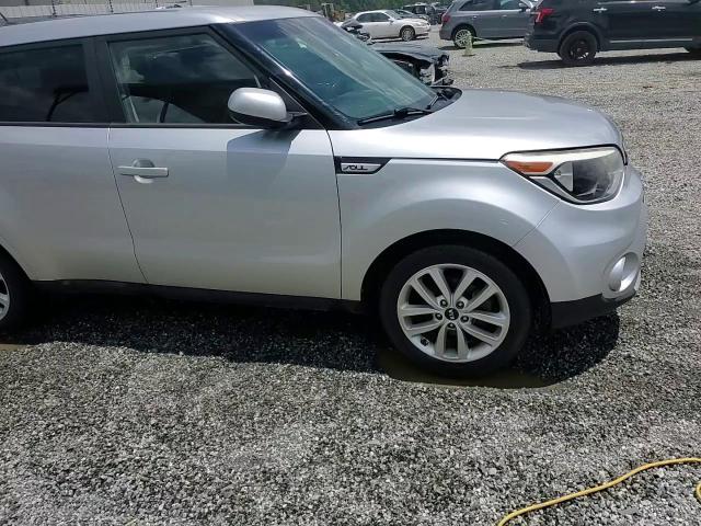 2018 Kia Soul + VIN: KNDJP3A51J7550036 Lot: 63074385