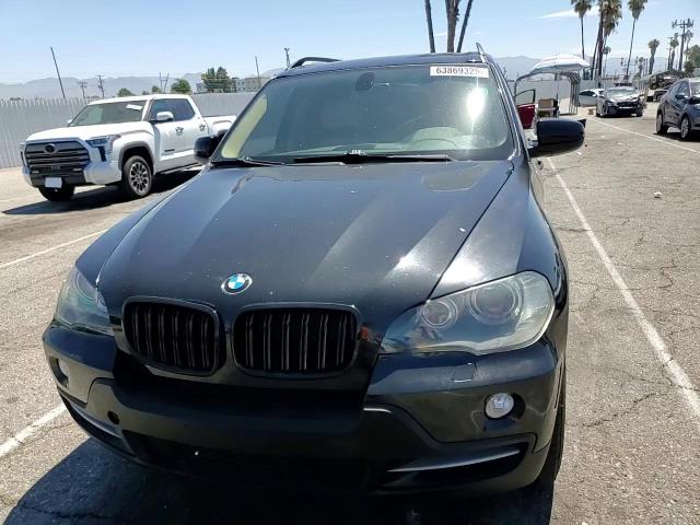 2009 BMW X5 xDrive30I VIN: 5UXFE43579L267589 Lot: 63869325