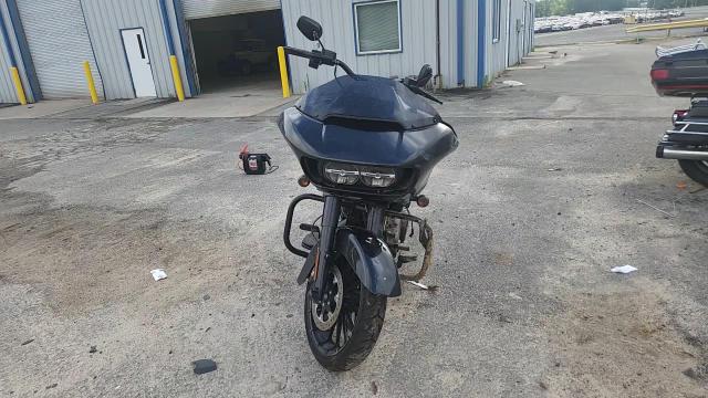 2018 Harley-Davidson Fltrxs Road Glide Special VIN: 1HD1KTC15JB655506 Lot: 63122195