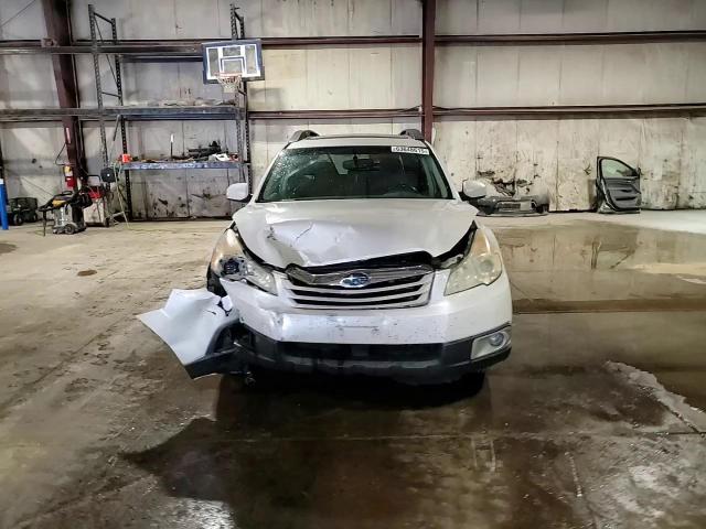 2010 Subaru Outback 2.5I Premium VIN: 4S4BRCGC1A3377447 Lot: 63648615