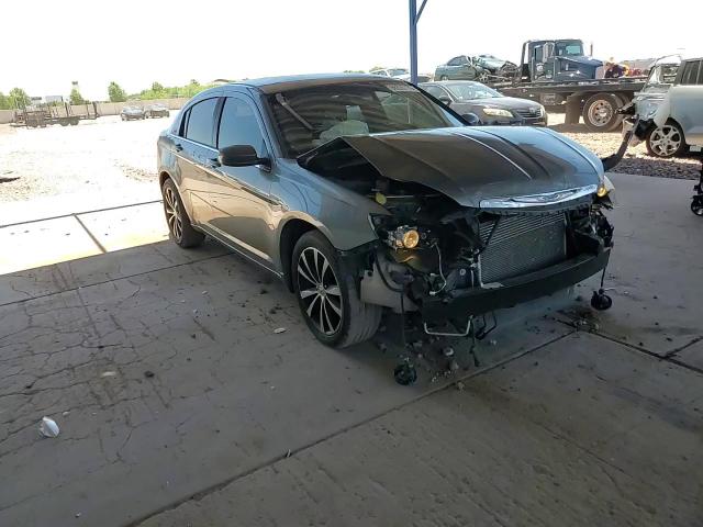 2011 Chrysler 200 S VIN: 1C3BC8FG9BN601243 Lot: 66335775