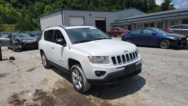 2012 Jeep Compass Latitude VIN: 1C4NJDEBXCD564272 Lot: 63199485