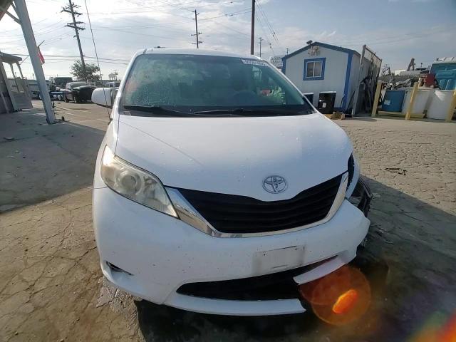 2012 Toyota Sienna Le VIN: 5TDKK3DC1CS224727 Lot: 65581685