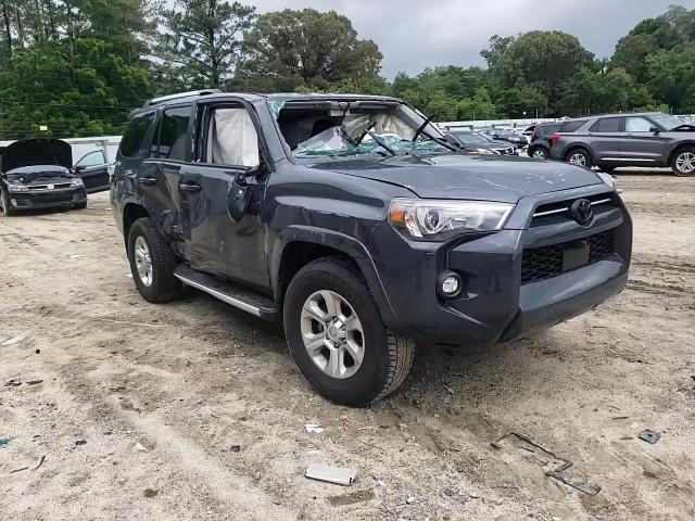 2024 Toyota 4Runner Sr5/Sr5 Premium VIN: JTENU5JR1R6241401 Lot: 64970755