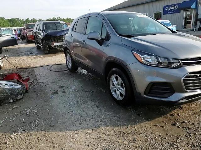 2020 Chevrolet Trax Ls VIN: 3GNCJKSB3LL135170 Lot: 65012795