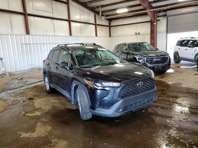 2022 Toyota Corolla Cross Le VIN: 7MUBAABG7NV006054 Lot: 65271015