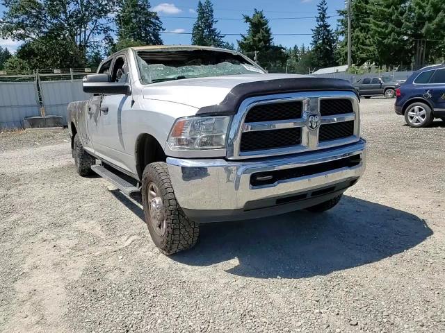 2016 Ram 2500 St VIN: 3C6UR5HL3GG205358 Lot: 64746045