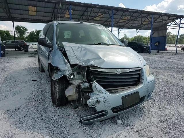 2005 Chrysler Town & Country Touring VIN: 2C8GP54L55R284507 Lot: 65032505