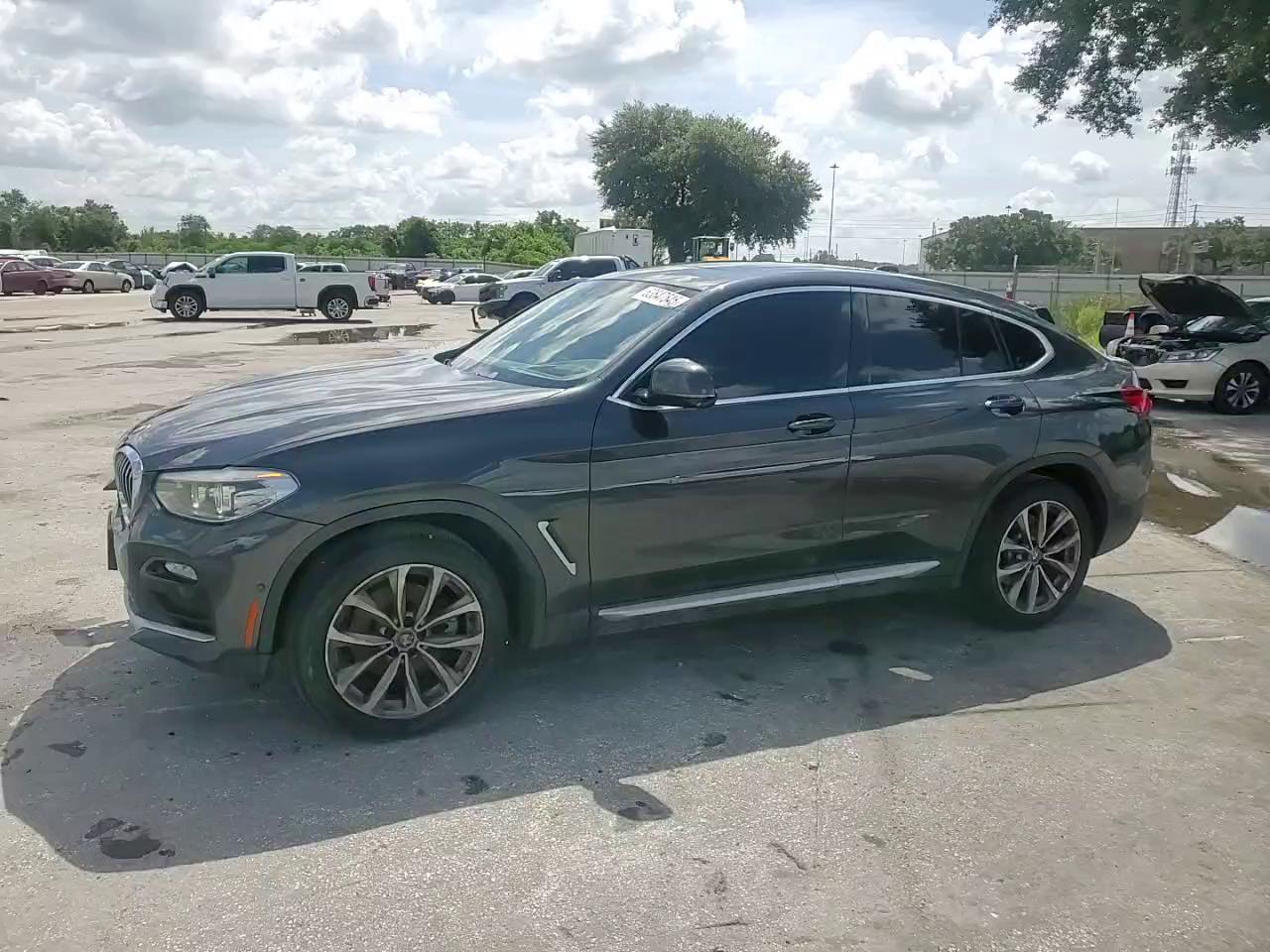 Фото: 5UXUJ3C50KLG51820