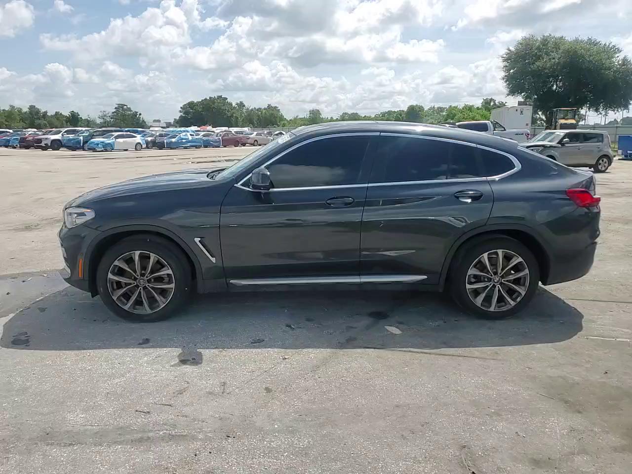 Фото: 5UXUJ3C50KLG51820