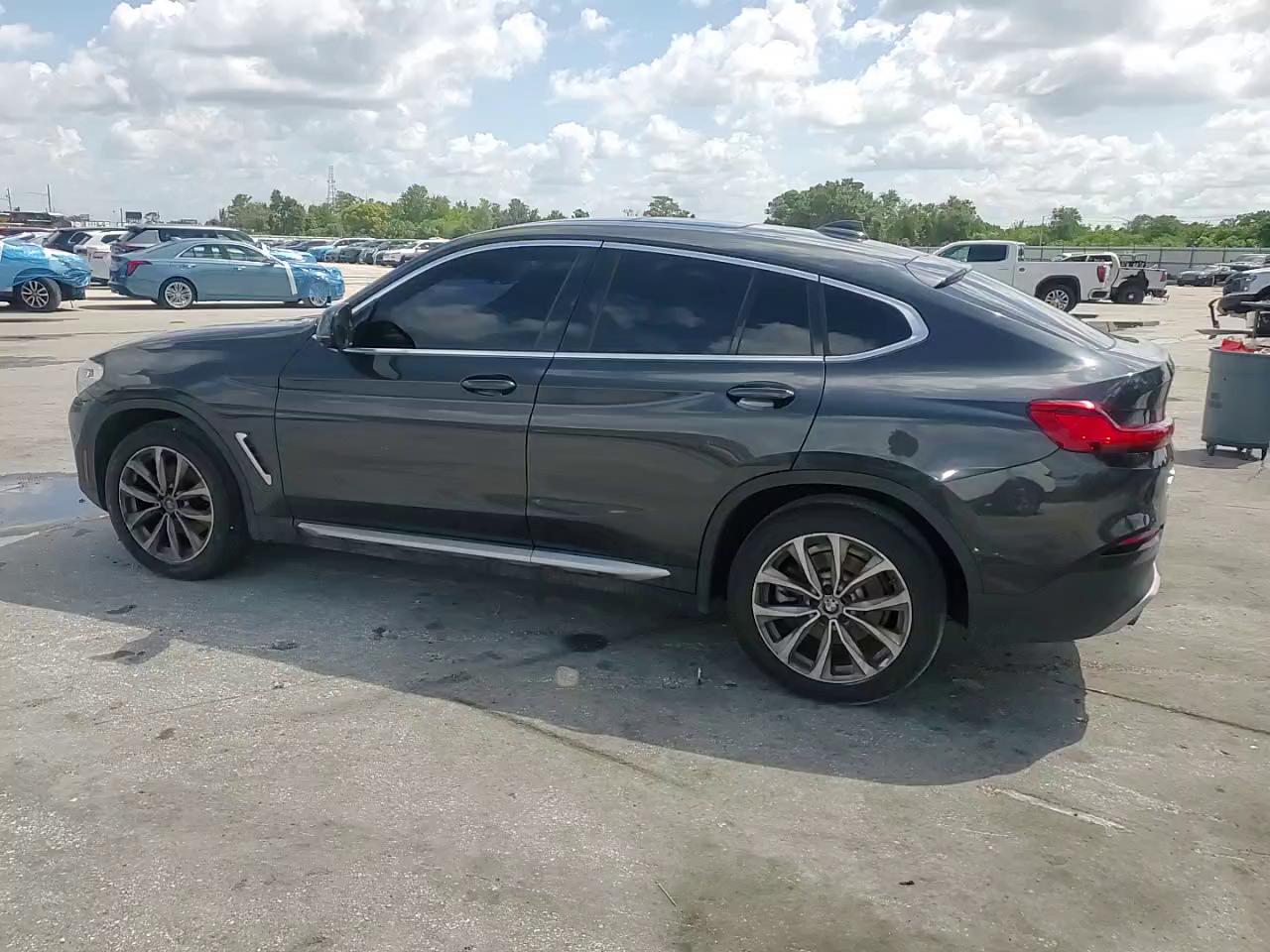 Фото: 5UXUJ3C50KLG51820