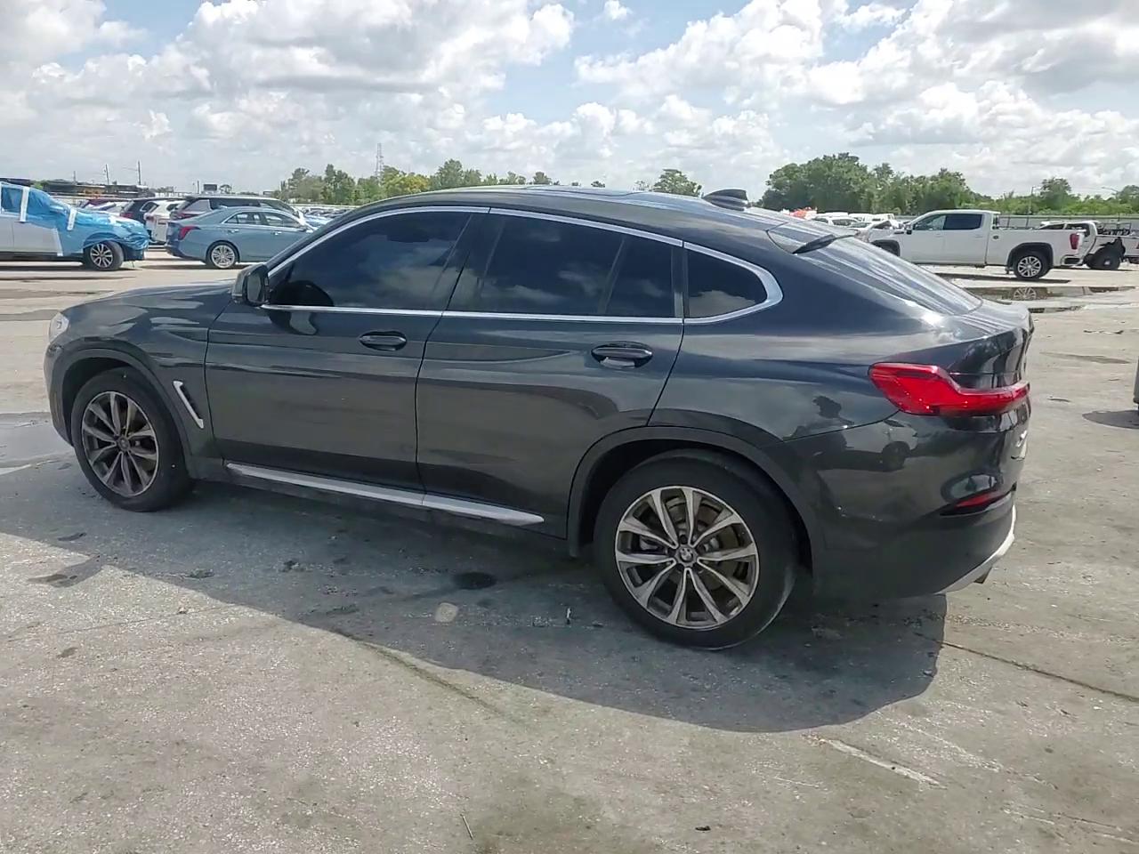 Фото: 5UXUJ3C50KLG51820