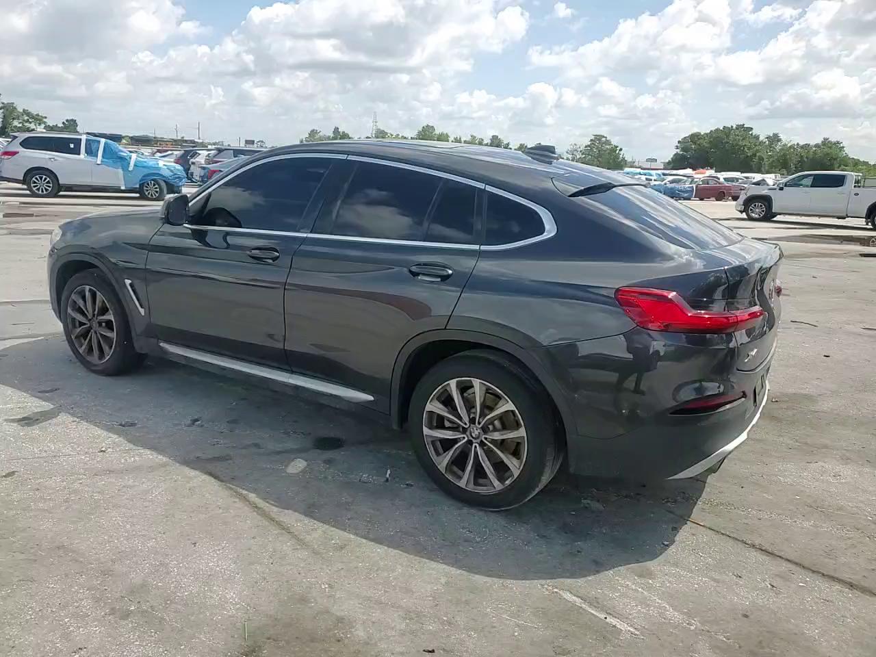 Фото: 5UXUJ3C50KLG51820