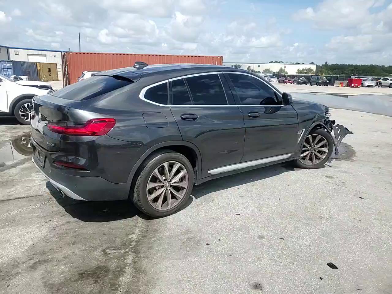 Фото: 5UXUJ3C50KLG51820