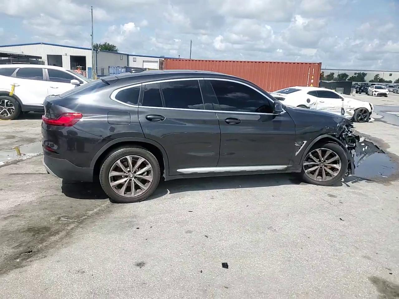 Фото: 5UXUJ3C50KLG51820