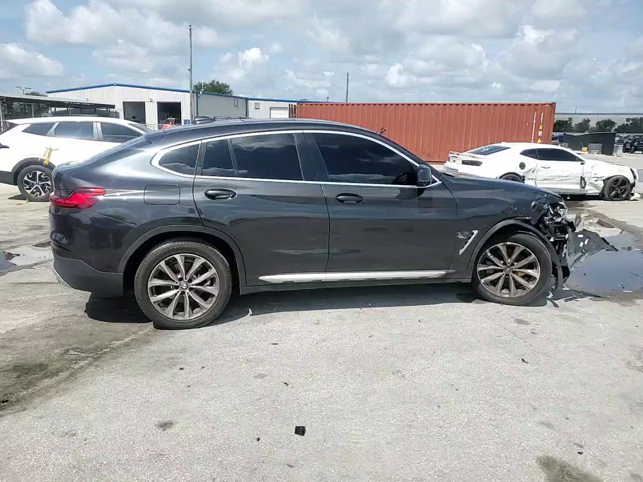 Фото: 5UXUJ3C50KLG51820