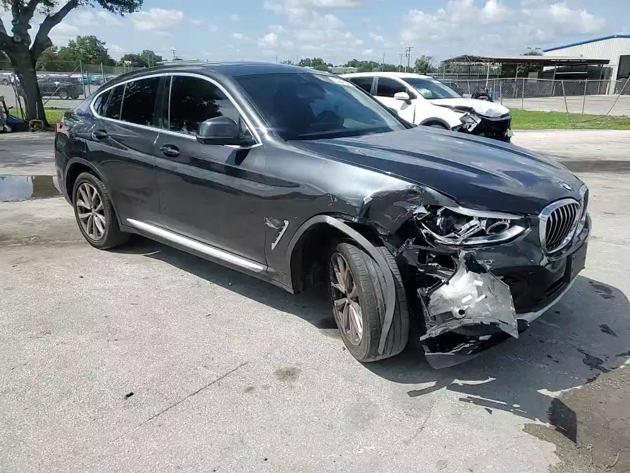 Фото: 5UXUJ3C50KLG51820