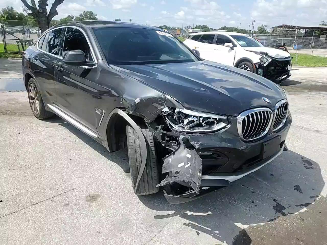 Фото: 5UXUJ3C50KLG51820