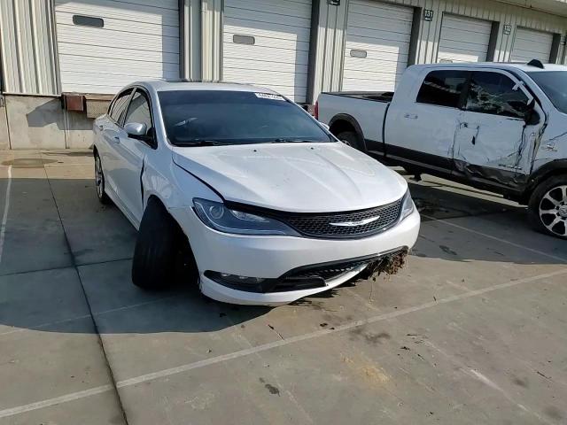 2015 Chrysler 200 S VIN: 1C3CCCBG4FN706985 Lot: 64621245