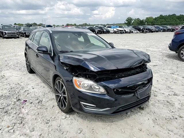 2017 Volvo V60 T5 Premier VIN: YV140MEK8H1360233 Lot: 65521015