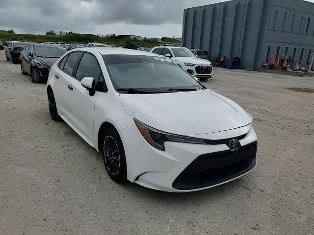 2021 Toyota Corolla Le VIN: 5YFEPMAE0MP236081 Lot: 63236045