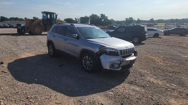2019 Jeep Cherokee Latitude Plus VIN: 1C4PJLLB4KD215788 Lot: 64242745
