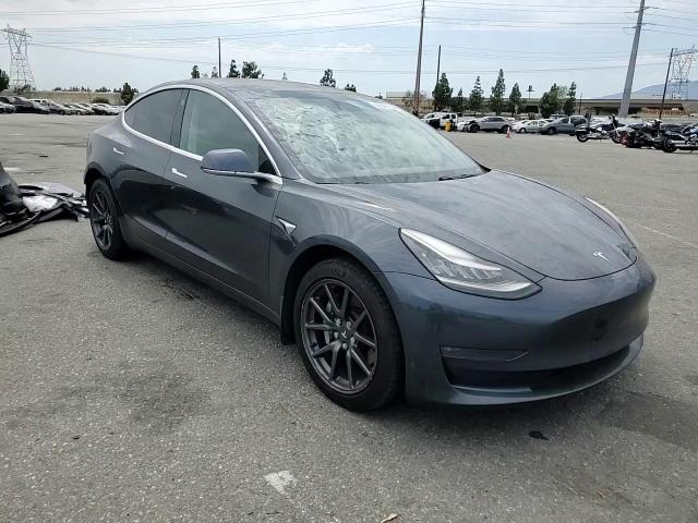 2019 Tesla Model 3 VIN: 5YJ3E1EB1KF492945 Lot: 64828155