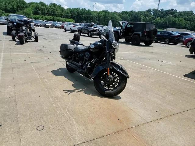 2022 Harley-Davidson Flhcs VIN: 1HD1YBK1XNB057475 Lot: 64501025