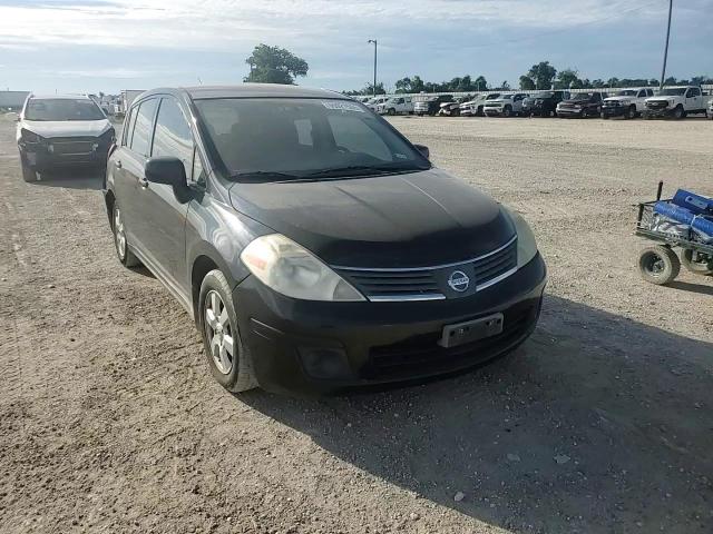 2008 Nissan Versa S VIN: 3N1BC13E98L430379 Lot: 65921555
