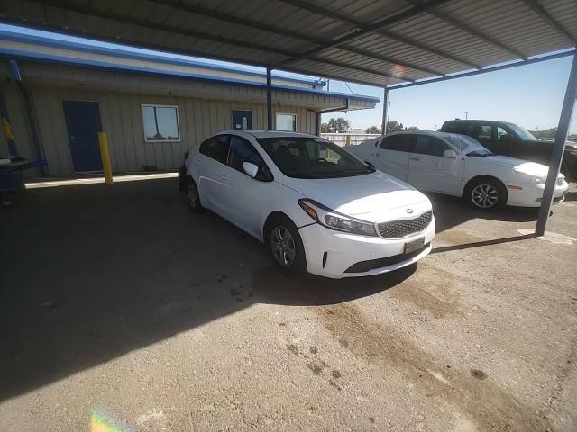 2018 Kia Forte Lx VIN: 3KPFK4A75JE272138 Lot: 67312995