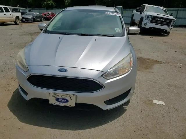 2017 Ford Focus Se VIN: 1FADP3K26HL315026 Lot: 63501455