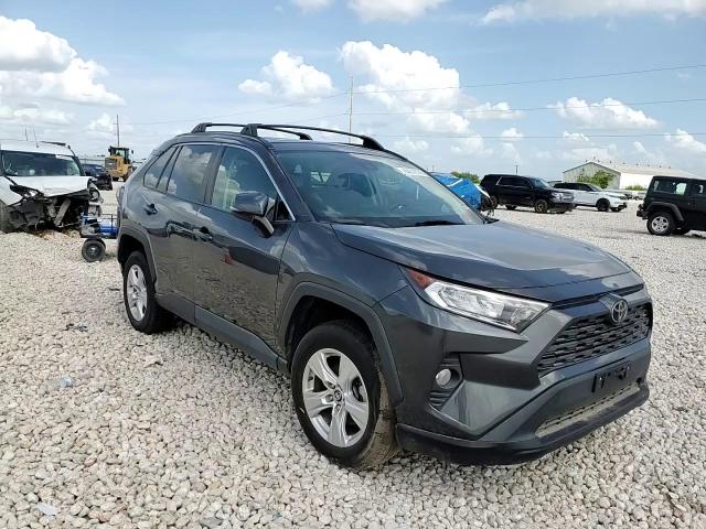 2020 Toyota Rav4 Xle VIN: 2T3W1RFVXLW058597 Lot: 64618145