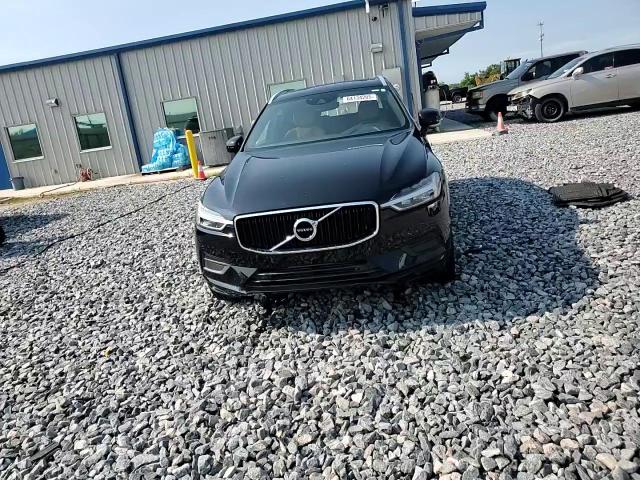2019 Volvo Xc60 T5 Momentum VIN: LYV102DK8KB192432 Lot: 64134205