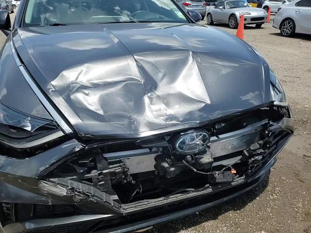 2020 Hyundai Sonata Limited VIN: 5NPEH4J2XLH013965 Lot: 64258305