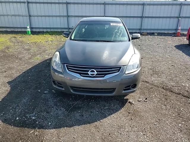2010 Nissan Altima Base VIN: 1N4AL2AP0AN425702 Lot: 64128015