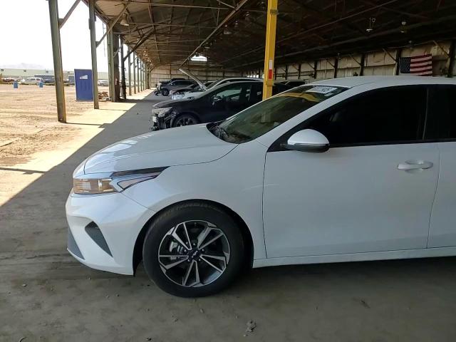 2022 Kia Forte Fe VIN: 3KPF24AD2NE417390 Lot: 63822905