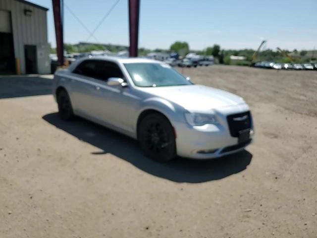 2020 Chrysler 300 Limited VIN: 2C3CCAKG6LH128588 Lot: 65424425