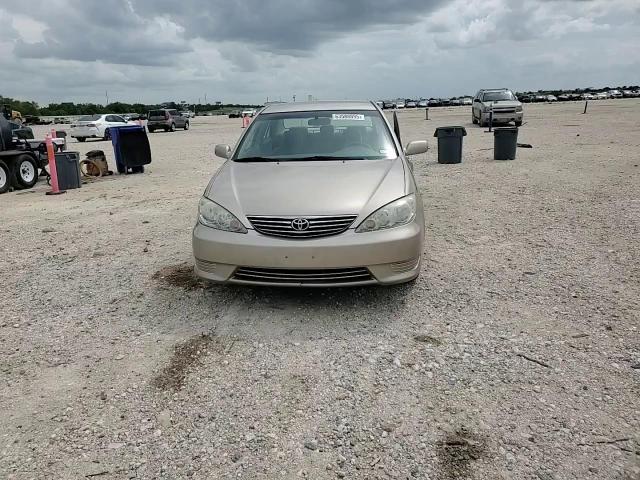 2005 Toyota Camry Le VIN: 4T1BF32K85U108367 Lot: 63588895