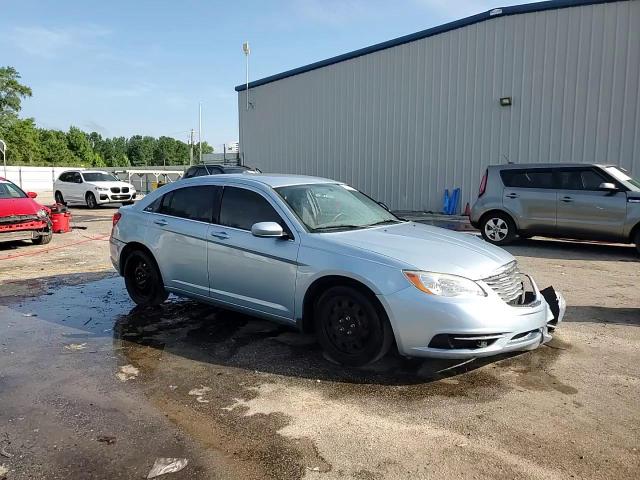 2012 Chrysler 200 Lx VIN: 1C3CCBAB2CN213155 Lot: 64780225